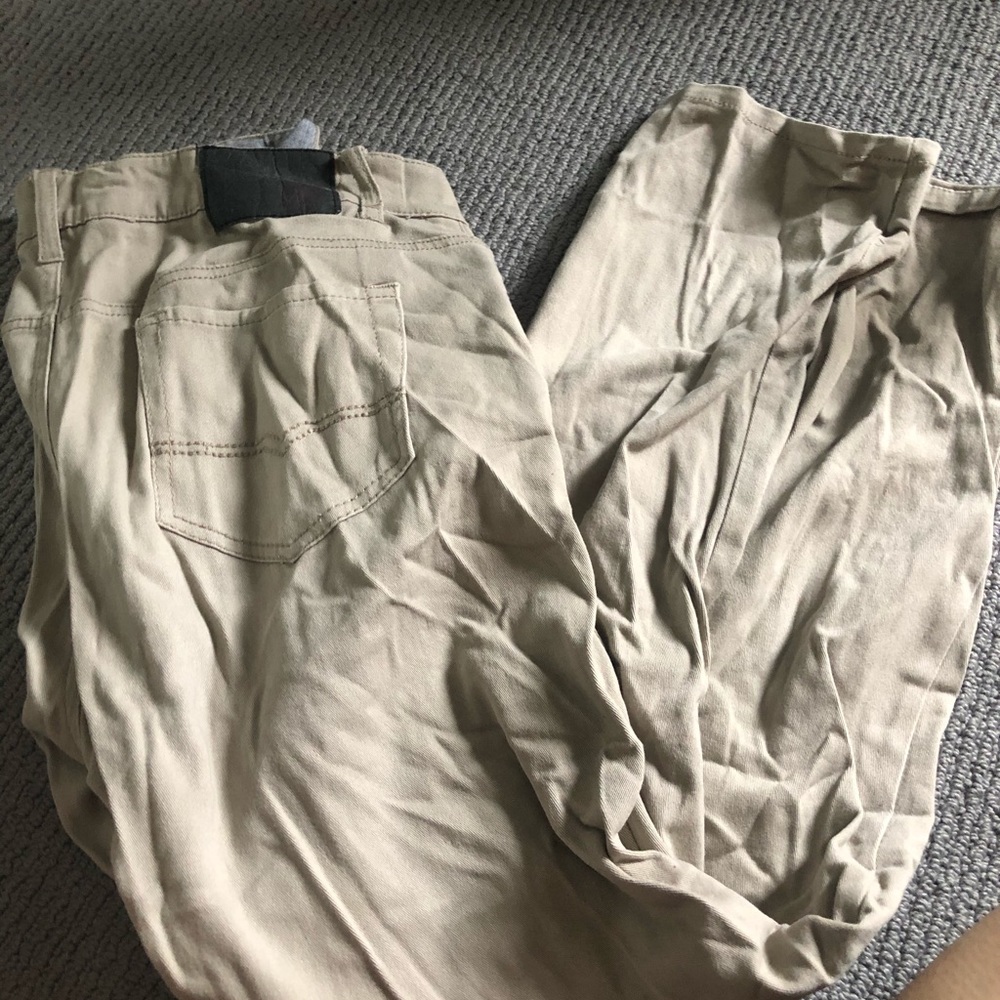 Men’s khakis